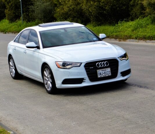 Czy można wyprzedzać kolumnę pojazdów?