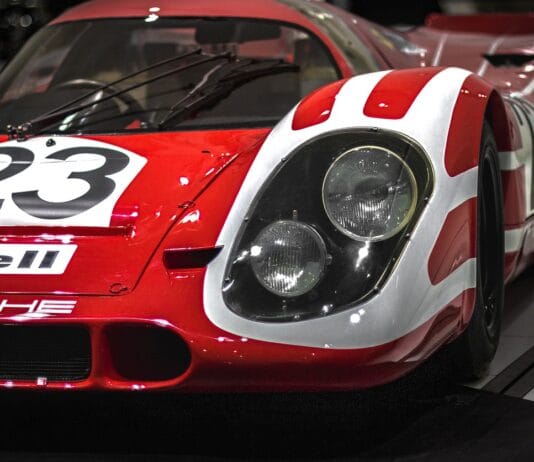 Jak ćwiczyć jazdę bez auta?